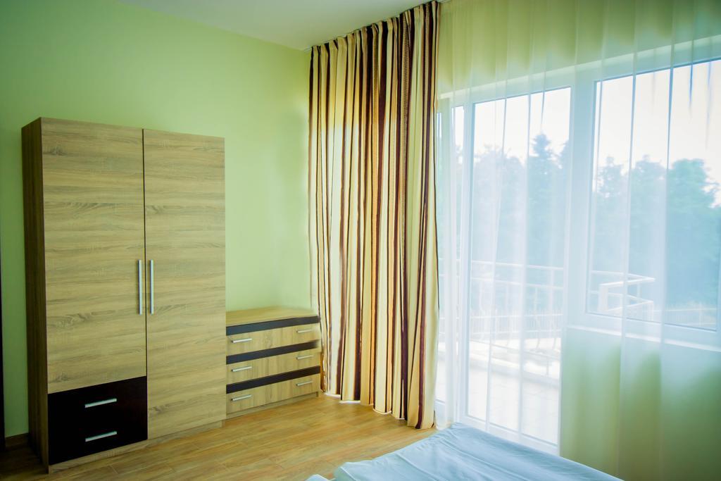 Apartcomplex Ritza 산콘스탄틴앤헬레나 외부 사진