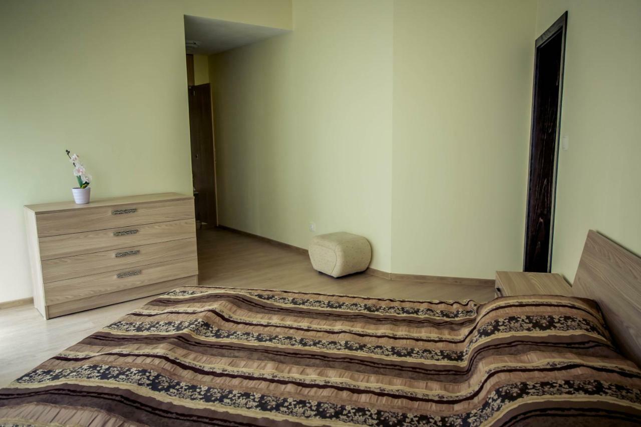 Apartcomplex Ritza 산콘스탄틴앤헬레나 외부 사진