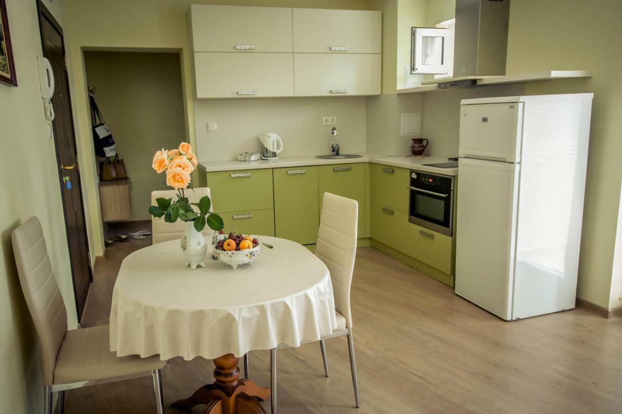 Apartcomplex Ritza 산콘스탄틴앤헬레나 외부 사진